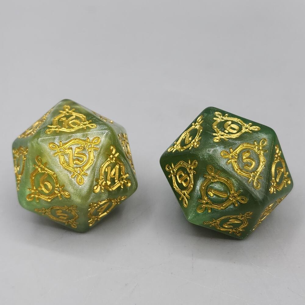 Lord of the Rings MTG Bundle Oversized Green Gold Spindown Dice D20 2 Dice